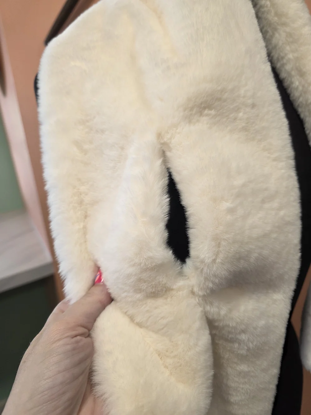 Apparis Cream Faux Fur Wrap Scarf Mobwife Boho Chic Winter Cozy Babe